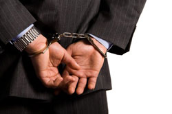 handcuffs_suit